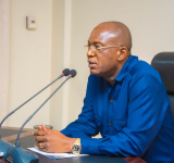 Le gouverneur de la Ville de Kinshasa, Gentiny Ngobila, interdit le meeting de l’opposition