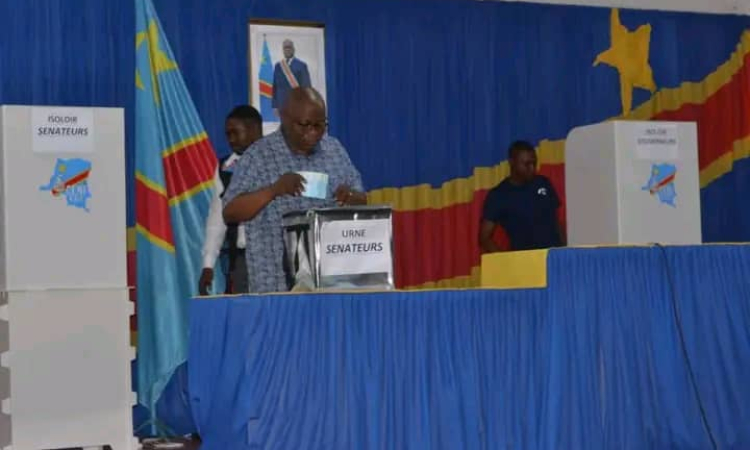 RDC : élection des sénateurs et Gouverneurs des Provinces, leurre ou lueur ? (Tribune de Legrand Mufwenge)