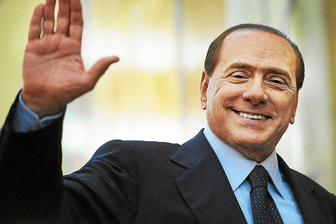 Italie : des funérailles d'État et un deuil national pour dire adieu à Silvio Berlusconi