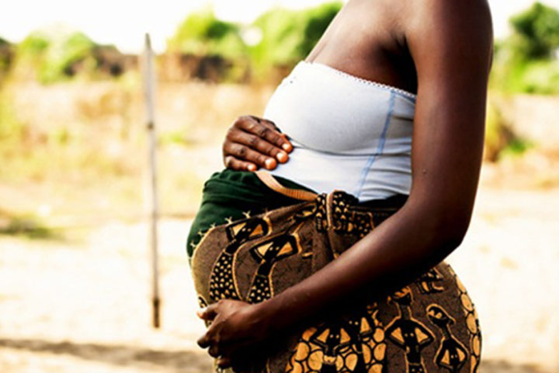 6 septembre : début de la gratuité de la maternité et des soins du nouveau-né à Kinshasa