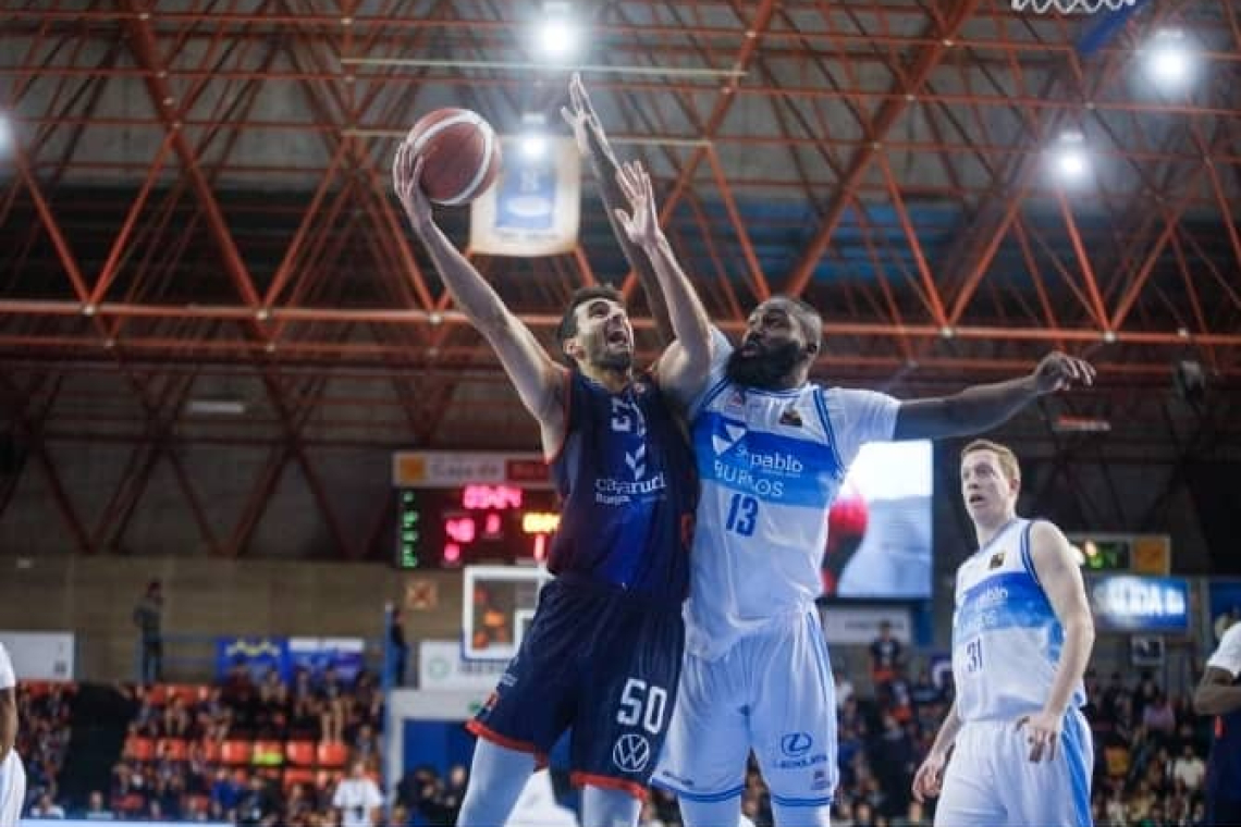 Basketball/Espagne-D2 : Jonathan Kasibabu et le San Pablo Burgos s'offrent en retour le derby face au Tizona Burgos de Garmine Kande