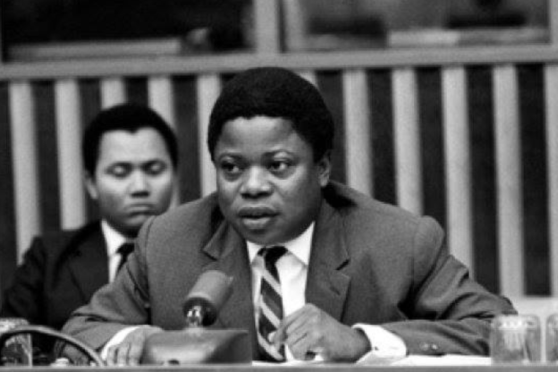 Le tout premier ministre  des Affaires étrangères du Congo indépendant : Justin Marie Bomboko Lokumba (22 septembre 1928 - 10 avril 2014)