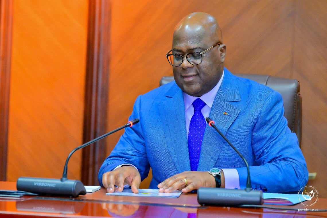 Diplomatie : décoration de Félix Tshisekedi et une avenue baptisée en son nom à N’djamena