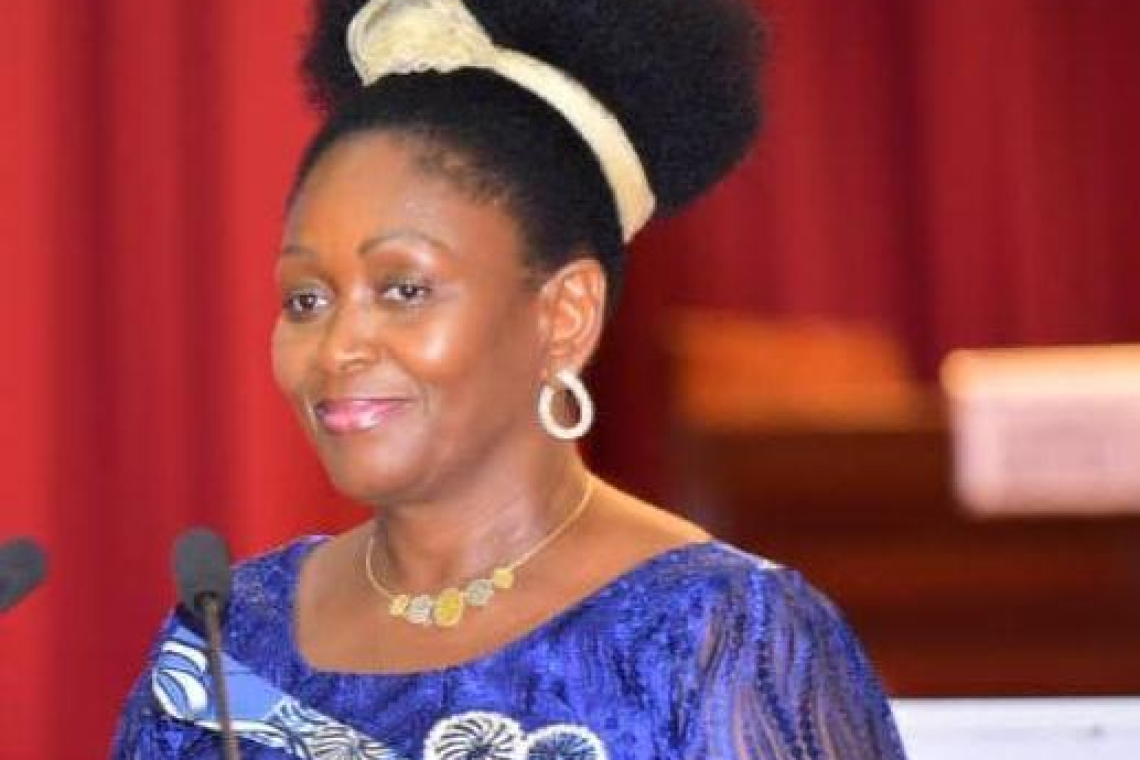 Colette Tshomba Ntundu, ancienne Vice-ministre des Affaires étrangères et députée nationale honoraire, victime d’une usurpation d’identité