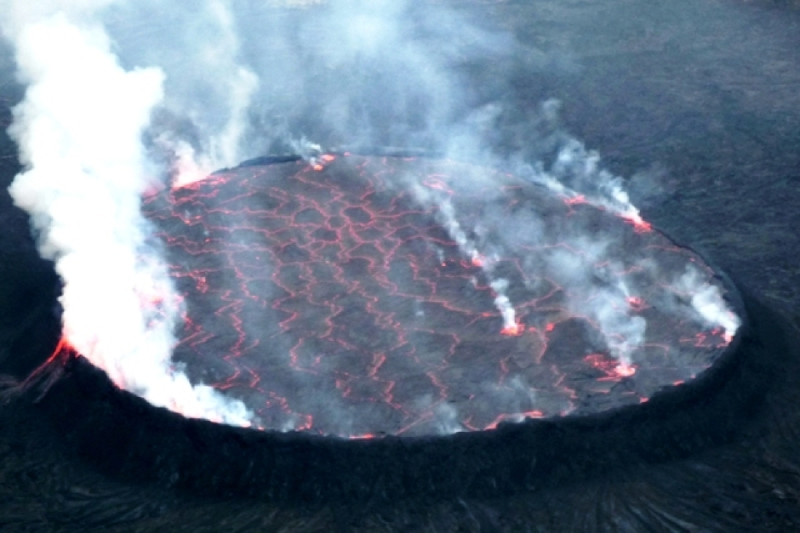 Nord-Kivu : le volcan actif d'Afrique en éruption, la population invitée à rester calme