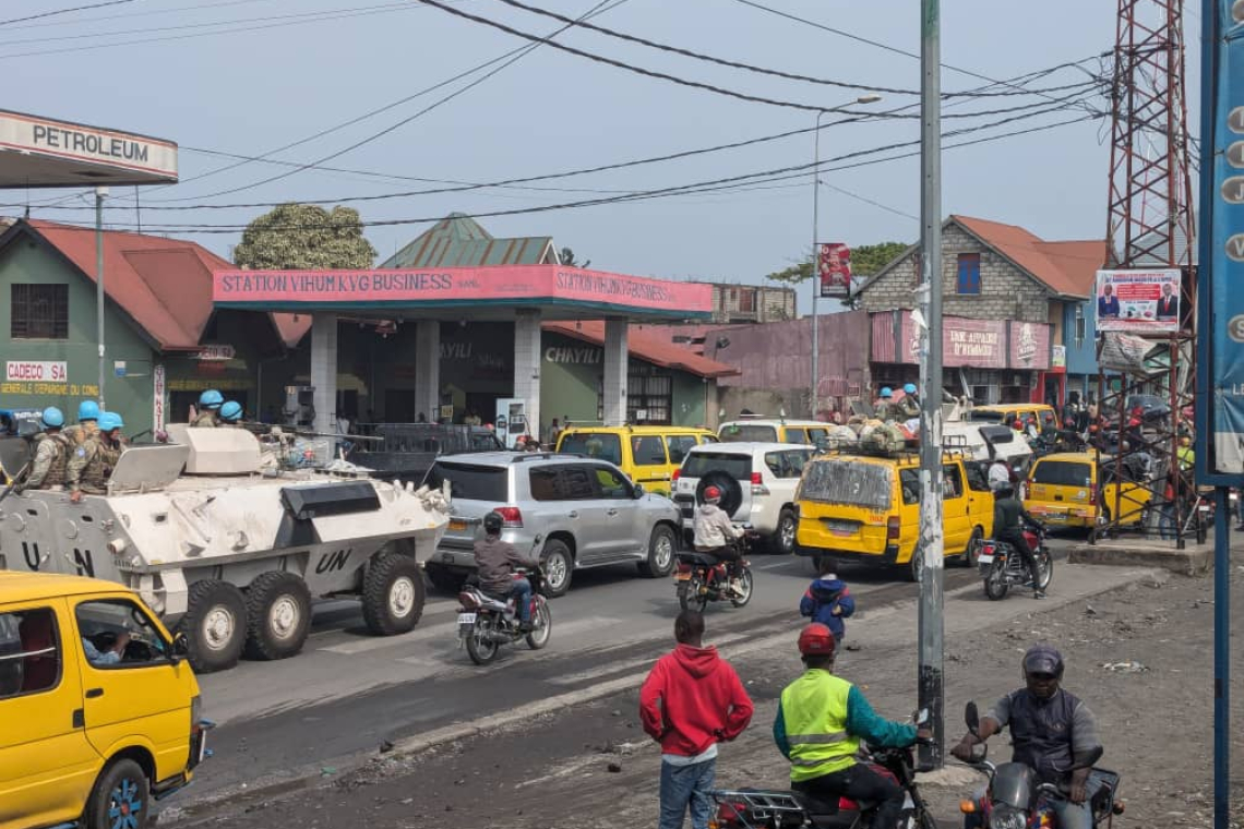 Goma : un cortège de la MONUSCO temporairement pris dans un blocage après un accrochage avec un taxi-bus