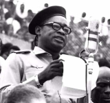 La République Démocratique du Congo devient le Zaïre, le 27 octobre 1971.