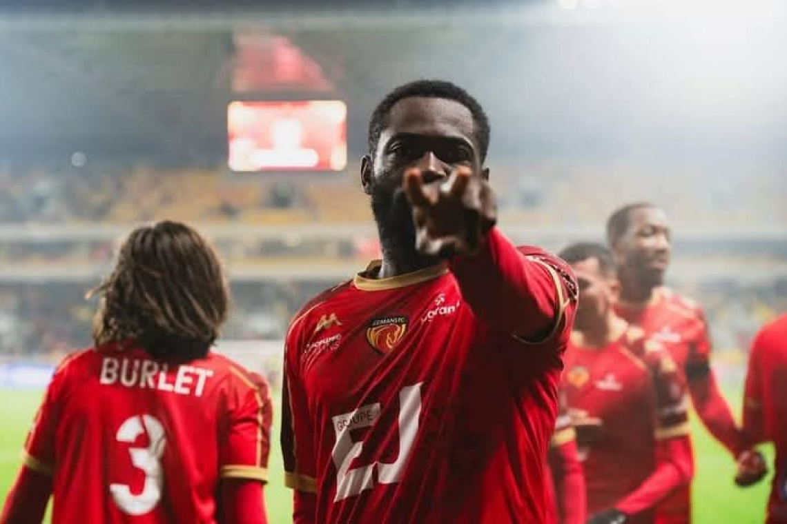 France/Coupe : Arnold Vula buteur avec Le Mans dans la qualification devant Valenciennes de Glody Lilepo