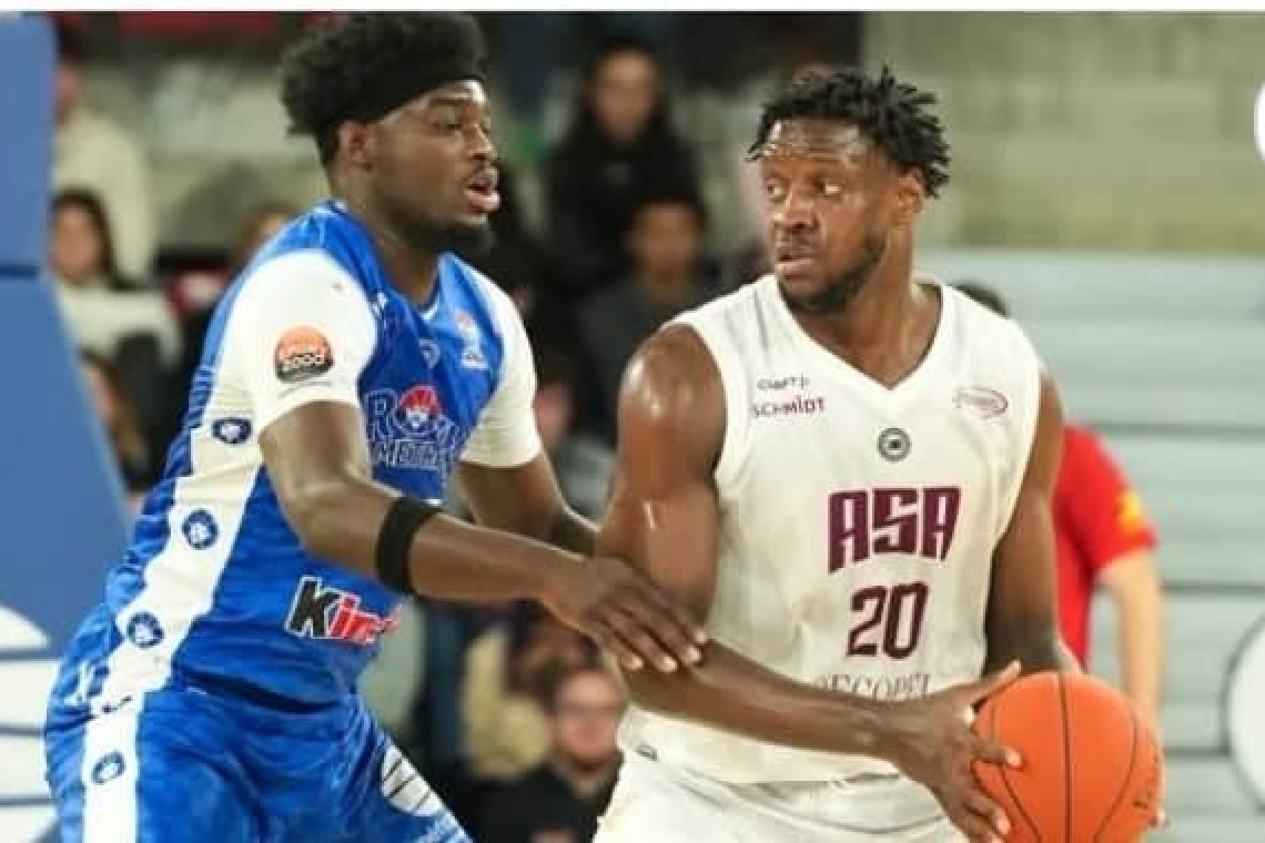 Basketball/France-D2 : Yvann Mbaya et Narcisse Ngoy performent dans le duel entre ASA et Rouen