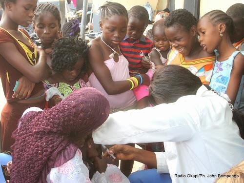 Rutshuru : 12 décès liés à la rougeole enregistrés depuis 2024, lancement d’une campagne de vaccination