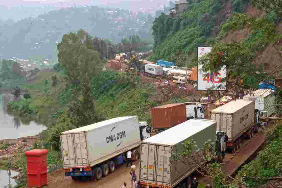 Sud-Kivu : Pillage de 10 tonnes de minerais à Bukavu et transportées au Rwanda