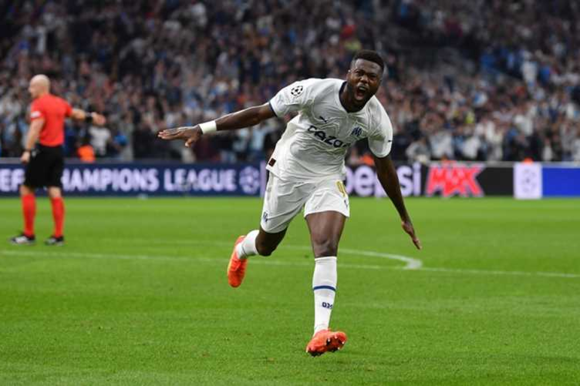 Ligue 1 : Chancel Mbemba n’est plus seul, Hakimi, nouveau défenseur à inscrire son nom au palmarès